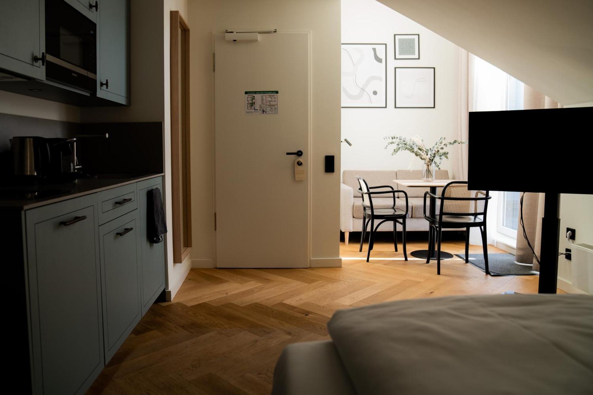 Bob W Luebeck Old Town Aparthotel Екстериор снимка